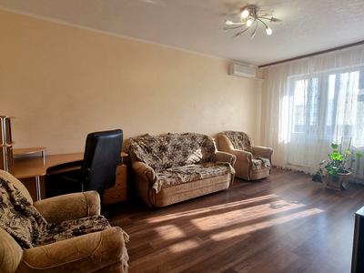 квартира за адресою Київ, Микільсько-Слобідська вул., 4