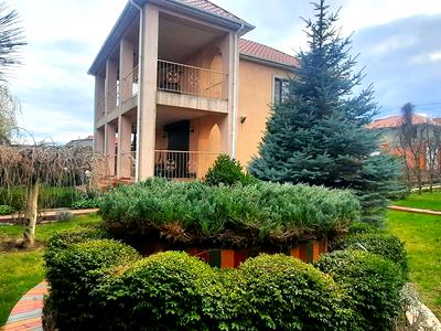 будинок за адресою Десантна, 50
