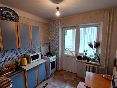 квартира за адресою Євгена Коновальця вул. (Щорса), 37