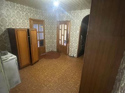 квартира за адресою Академіка Єфремова вул. (Командарма Уборевича), 19