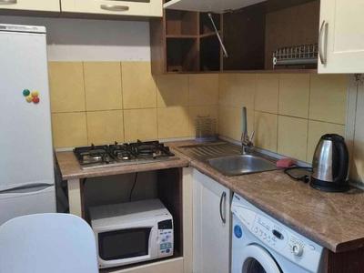 квартира за адресою Салютна вул., 27-А