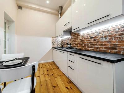 квартира за адресою Святого Теодора пл., 5
