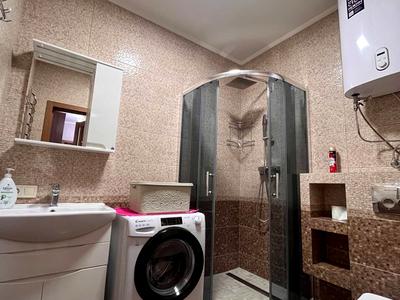 квартира за адресою Ревуцького вул., 40