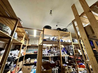 коммерческая по адресу Любецька вул, 40