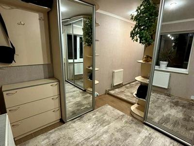 будинок за адресою вул. Грушевського