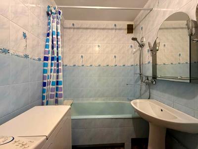квартира по адресу Ревуцкого ул., 13