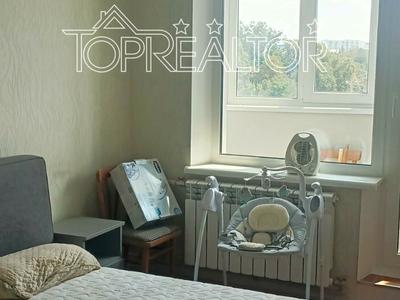 квартира за адресою Дмитра Коцюбайла вул. (Державінська), 2