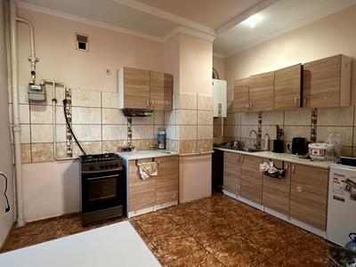 квартира по адресу Соборний майдан пл., 4
