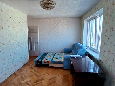 квартира за адресою Ореста Левицького вул. (Академіка Курчатова), 11