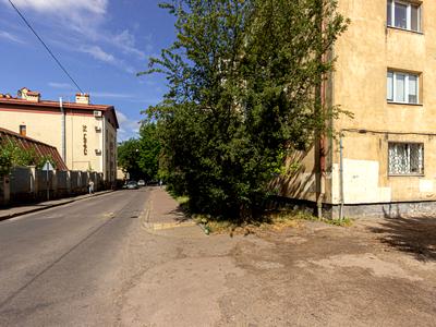 квартира за адресою Братів Дужих вул. (Володимира Комарова), 14а
