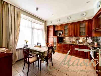 квартира за адресою Костельна вул., 6