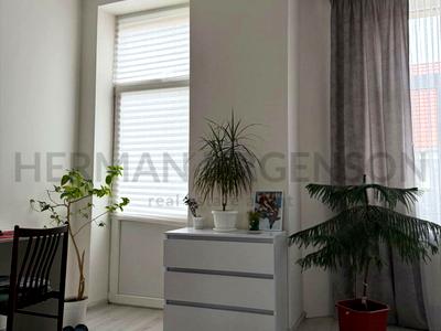 квартира за адресою Довженка, 6