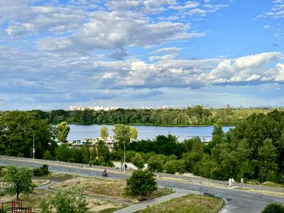 квартира за адресою Прирічна вул., 17