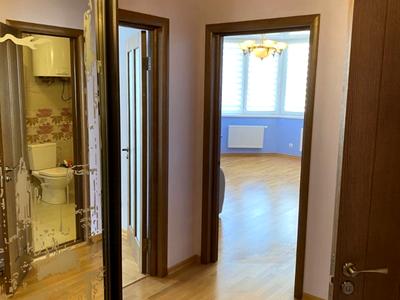квартира за адресою Анни Ахматової вул., 34
