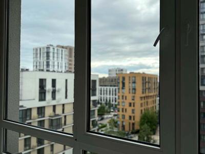 квартира за адресою Салютна вул., 2к3