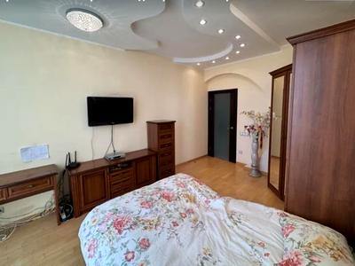 квартира по адресу Владимира Ивасюка просп. (Героїв Сталінграду), 8-А