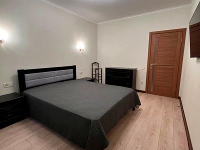 квартира за адресою Ревуцького вул., 40
