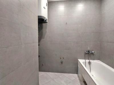 квартира по адресу Ревуцкого ул., 40-Г