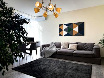 квартира за адресою Регенераторна вул., 4к2