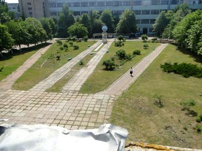 комерційна за адресою Левка Лук'яненка просп. (Рокоссовського), 25