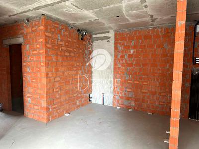 квартира за адресою Зарічна вул., 6