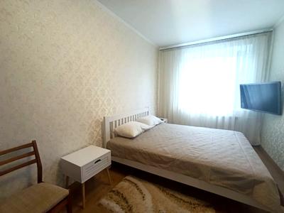 квартира за адресою Захарівська вул., 10