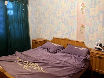 квартира за адресою Князя Володимира Великого просп., 137