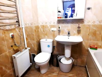 будинок за адресою Десантна, 50