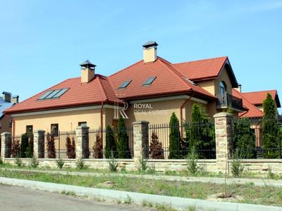 дом по адресу с. Вишенки, Карьерная ул.