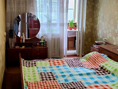квартира за адресою Верховинна вул., 87