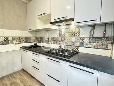 квартира за адресою Машинобудівна вул., 36