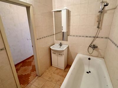 квартира за адресою Олени Пчілки вул., 2