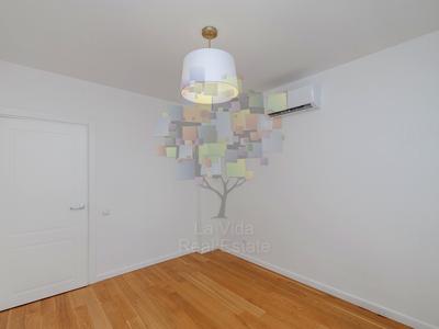 квартира за адресою Салютна вул., 2к7