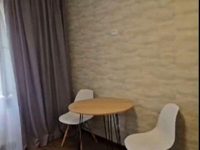квартира за адресою Добровольців пров., 10