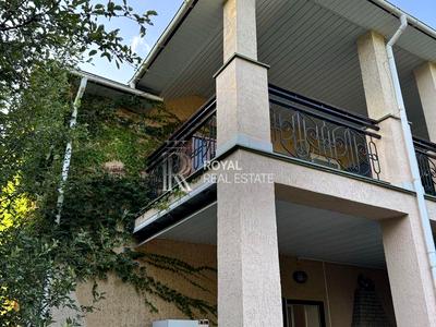 будинок за адресою Лугова