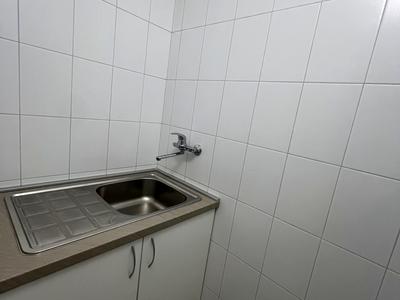 комерційна за адресою Краківська вул., 15/17