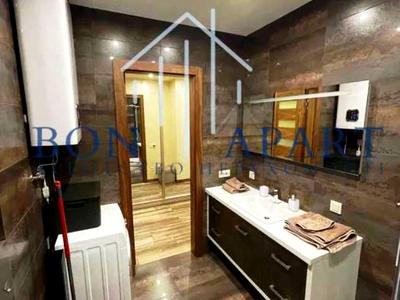 квартира за адресою Джона Маккейна вул. (Івана Кудрі), 7