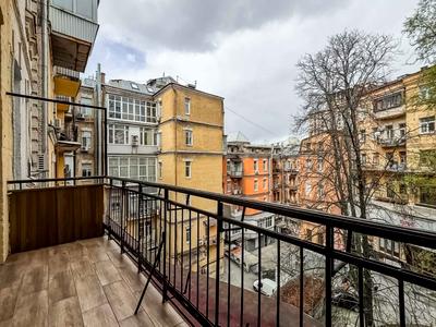 квартира за адресою Богдана Ступки вул. (Станіславського), 3