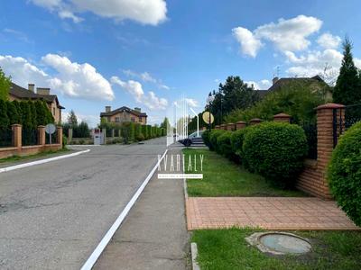 дом по адресу провулок Троянд, 46