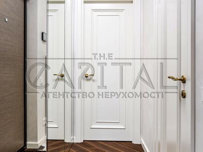 квартира за адресою Салютна вул., 26
