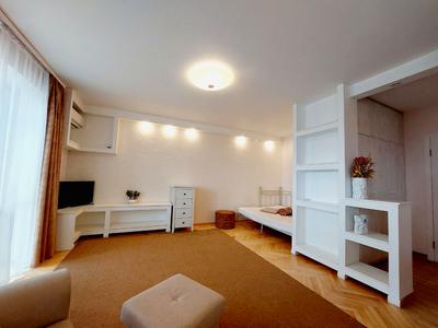 квартира за адресою Курганівська вул., 3