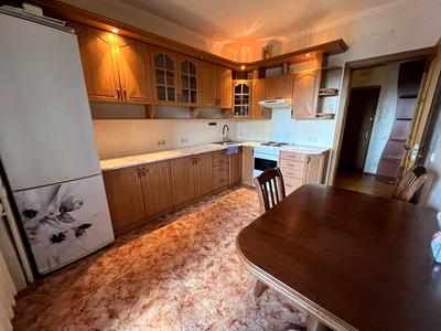 квартира по адресу Ревуцкого ул., 5