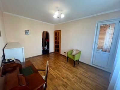 квартира по адресу Драгоманова ул., 14-А