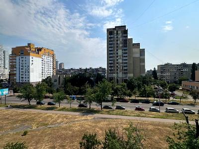 квартира за адресою Павла Тичини просп., 5