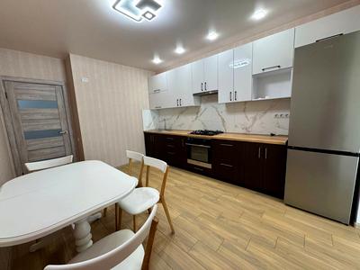 квартира за адресою Сімейна вул., 5