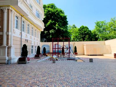 квартира за адресою Одеса, Леонтовича вул. (Бєлінського), 16