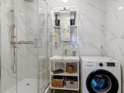 квартира за адресою Салютна вул., 2к7