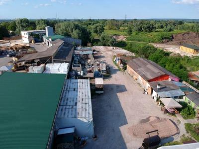 ділянка за адресою центральна