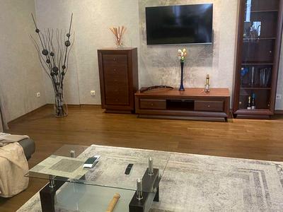 квартира за адресою Чорновола В., 67