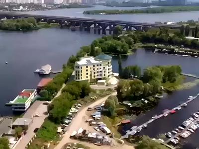 комерційна за адресою Набережно-Печерська дорога, 10